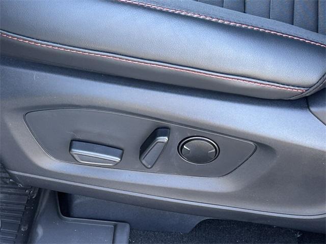 new 2025 Ford Explorer car