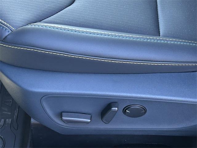 new 2025 Ford Maverick car