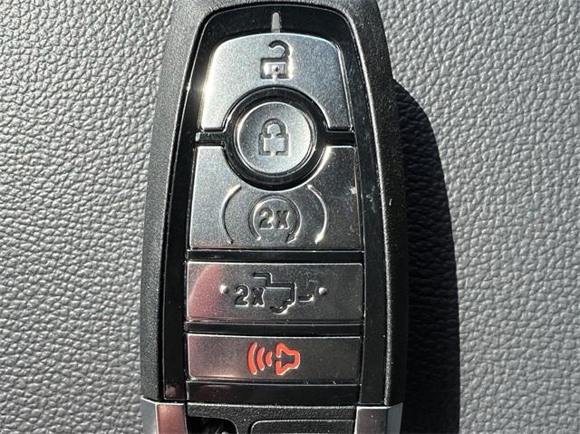 new 2025 Ford F-150 car