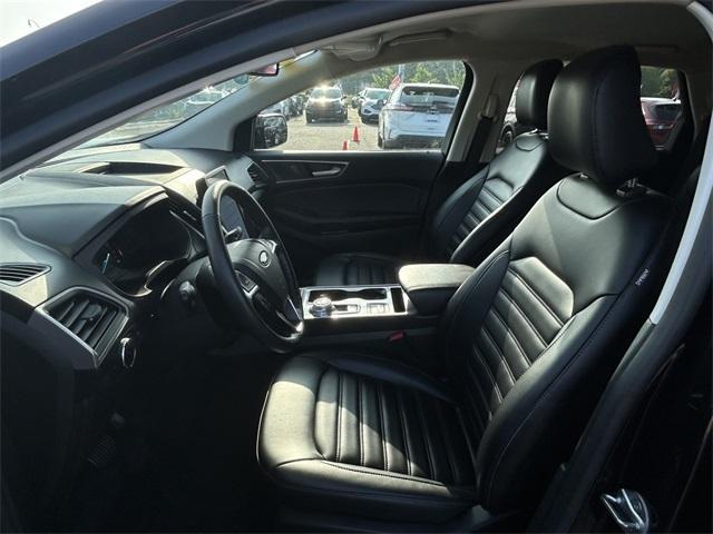 used 2024 Ford Edge car, priced at $29,498