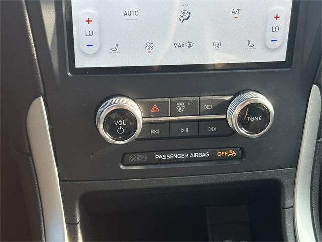 used 2024 Ford Edge car, priced at $29,498