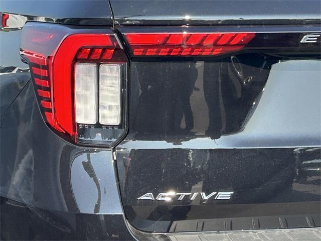 new 2025 Ford Explorer car