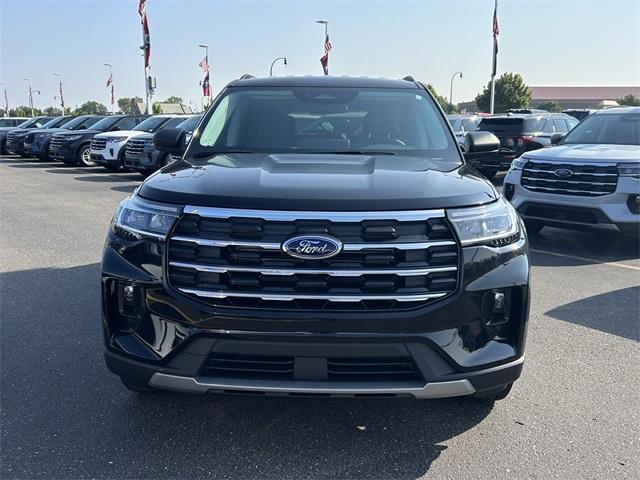 new 2025 Ford Explorer car