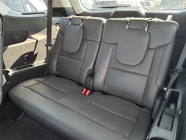 new 2025 Ford Explorer car