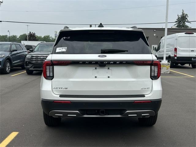 new 2025 Ford Explorer car