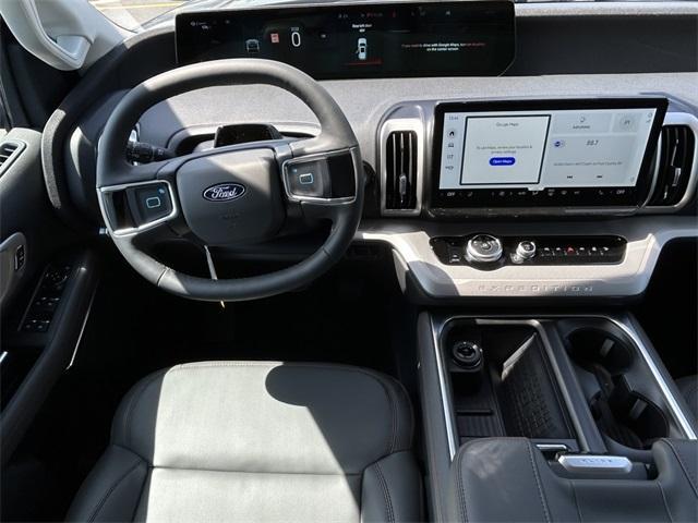 new 2025 Ford Expedition car