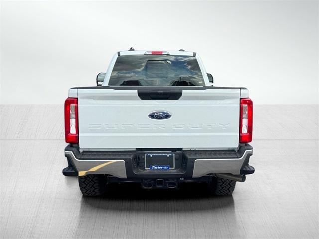 new 2025 Ford F-350 car