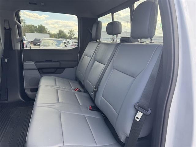 new 2025 Ford F-350 car