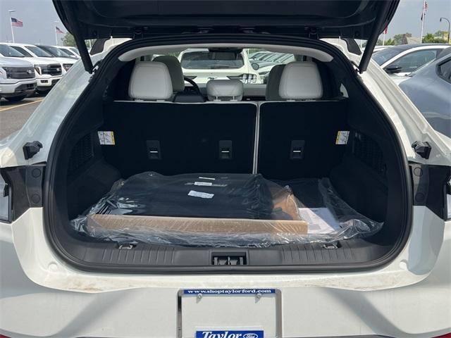 new 2025 Ford Mustang Mach-E car