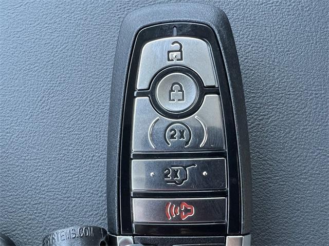 new 2025 Ford Explorer car
