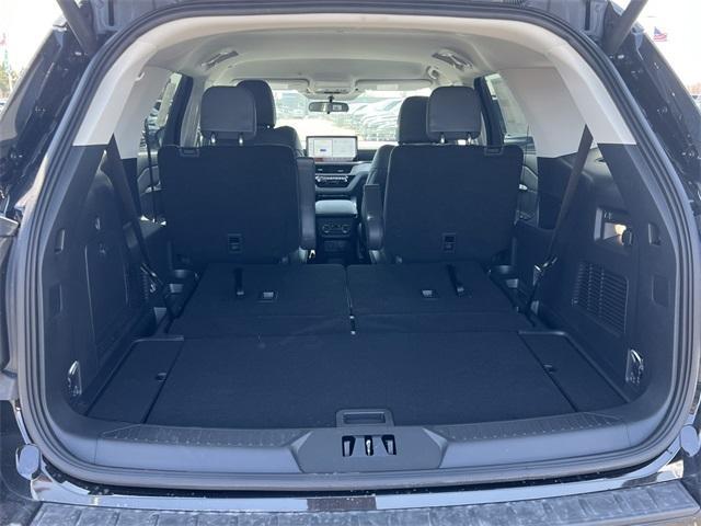 new 2025 Ford Explorer car