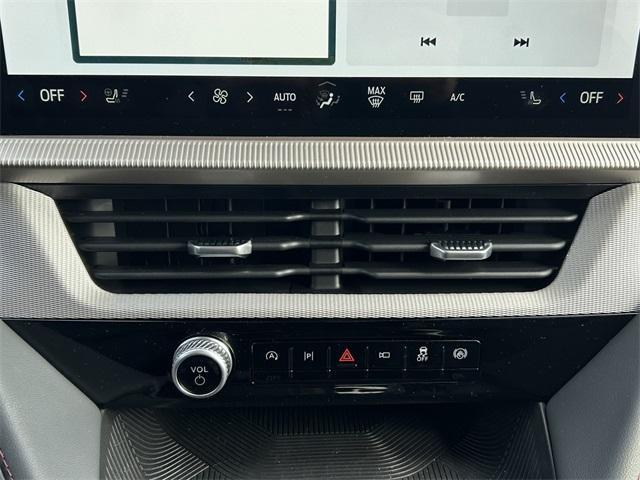 new 2025 Ford Explorer car
