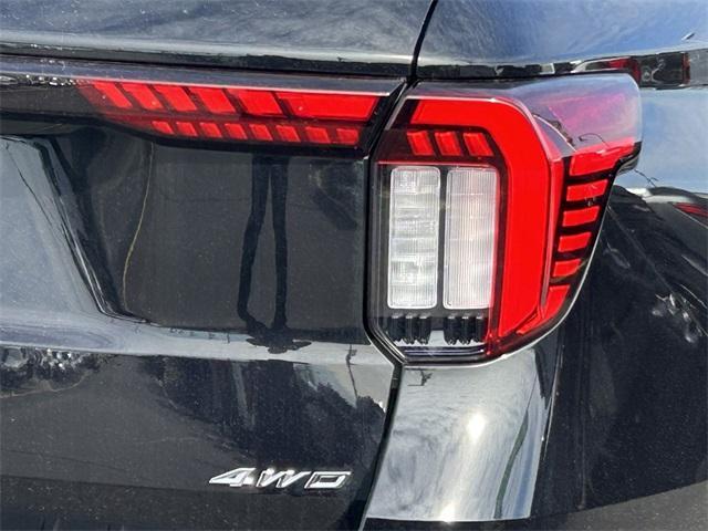 new 2025 Ford Explorer car