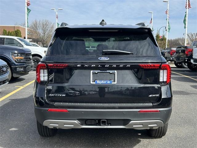 new 2025 Ford Explorer car
