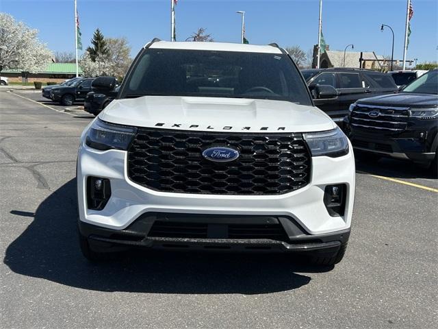 new 2025 Ford Explorer car
