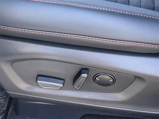 new 2025 Ford Explorer car