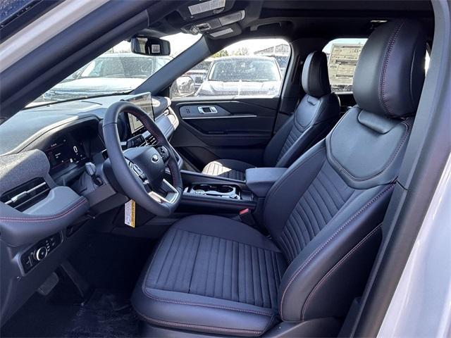 new 2025 Ford Explorer car