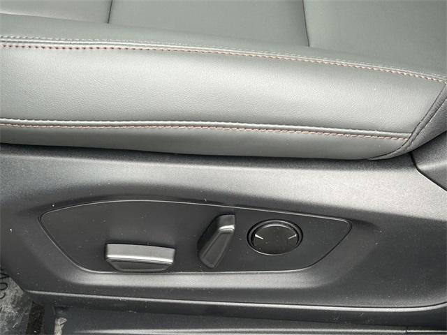 new 2025 Ford Explorer car