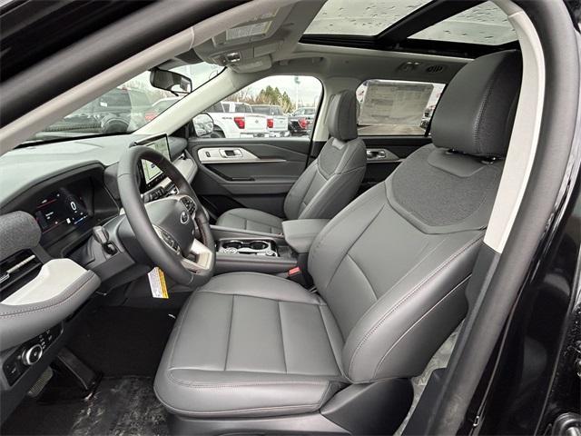 new 2025 Ford Explorer car