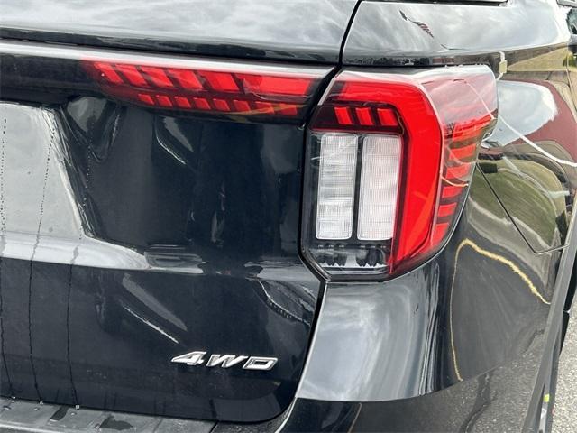 new 2025 Ford Explorer car