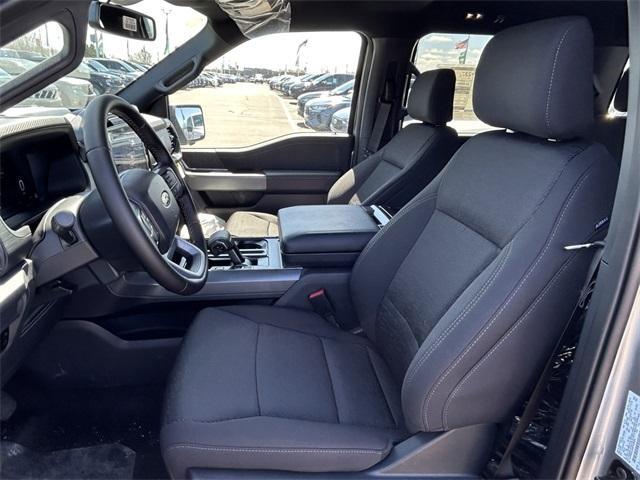new 2025 Ford F-150 car