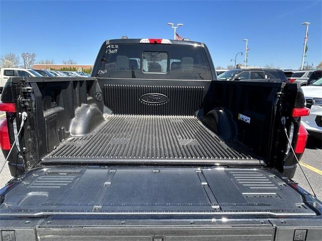 new 2025 Ford F-150 Lightning car