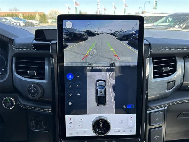 new 2025 Ford F-150 Lightning car