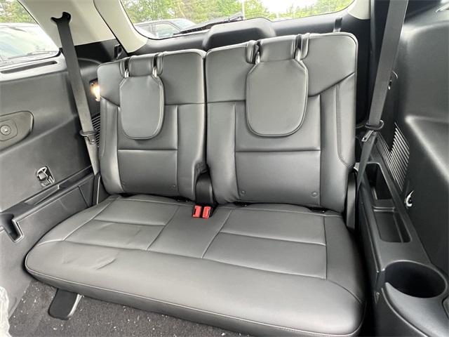 new 2025 Ford Explorer car