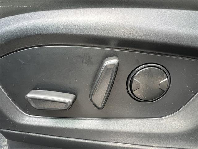 new 2025 Ford Explorer car