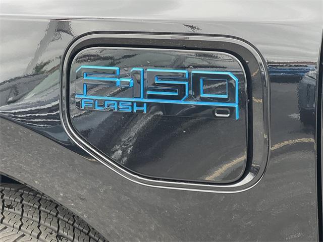 new 2025 Ford F-150 Lightning car