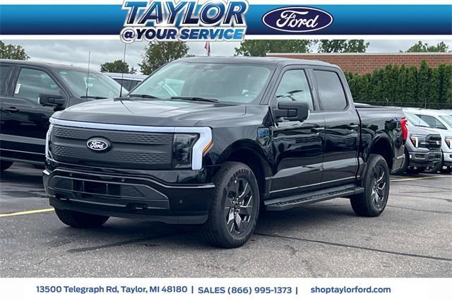 new 2025 Ford F-150 Lightning car