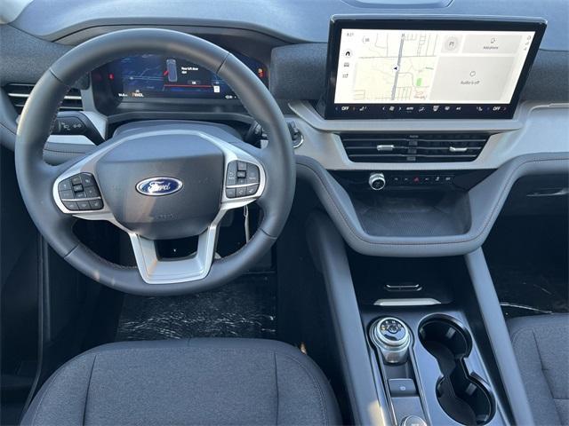 new 2025 Ford Explorer car