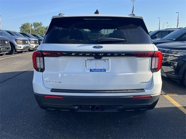 new 2025 Ford Explorer car