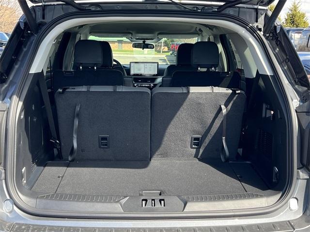 new 2025 Ford Explorer car