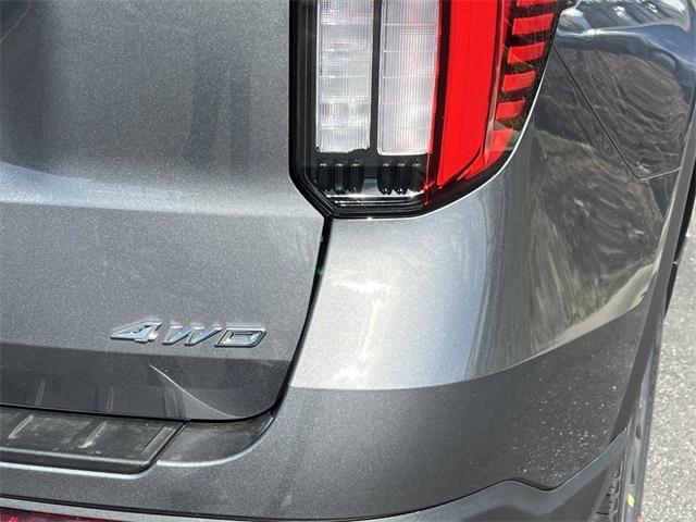 new 2025 Ford Explorer car