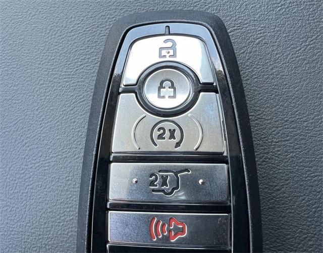 new 2025 Ford Explorer car