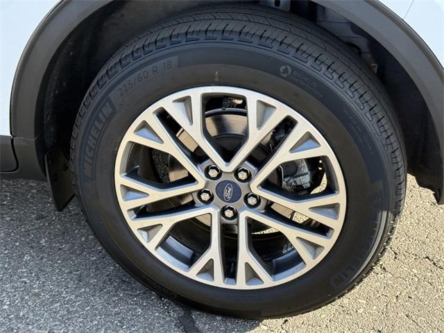 used 2022 Ford Escape car, priced at $22,670