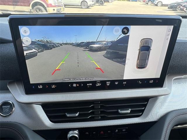 new 2025 Ford Explorer car