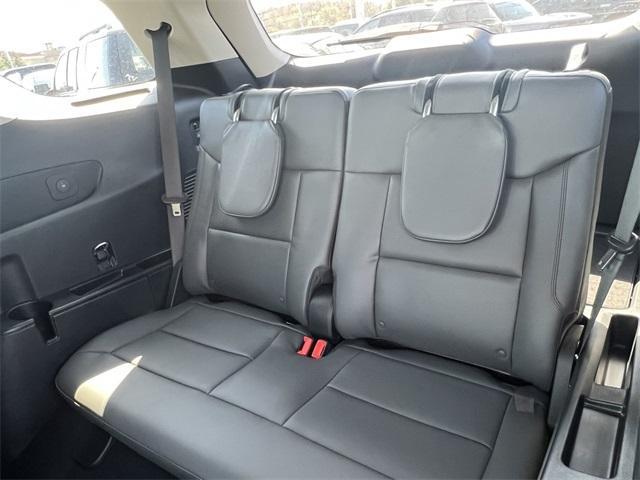 new 2025 Ford Explorer car