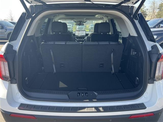 new 2025 Ford Explorer car
