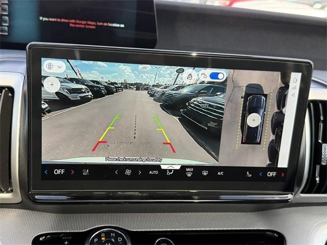 new 2025 Ford Expedition car, priced at $72,505