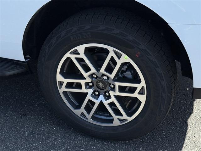 new 2025 Ford Expedition car, priced at $72,505