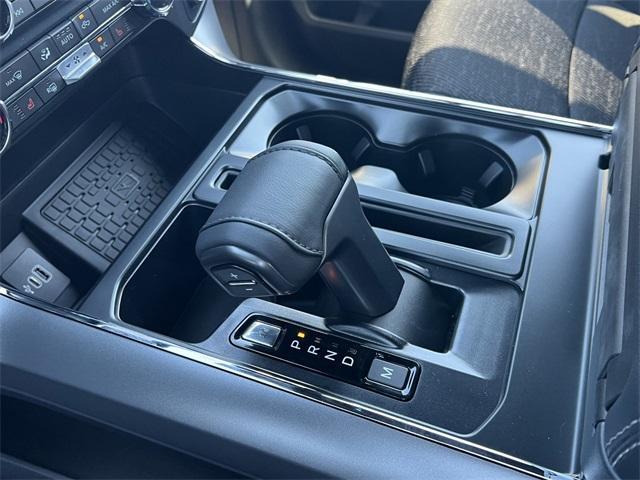 new 2025 Ford F-150 car