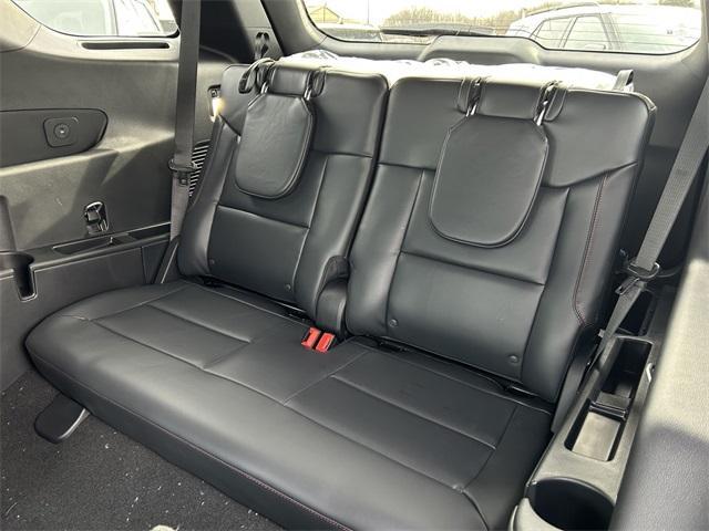 new 2025 Ford Explorer car
