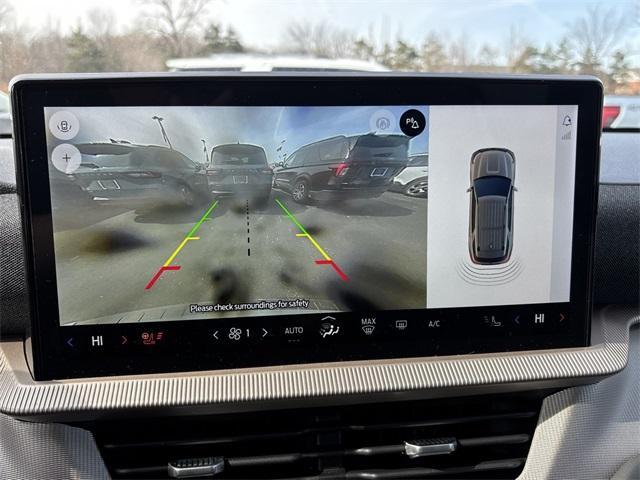 new 2025 Ford Explorer car
