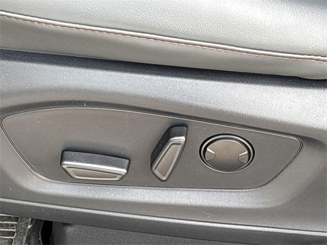 new 2025 Ford Explorer car