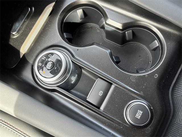 new 2025 Ford Explorer car