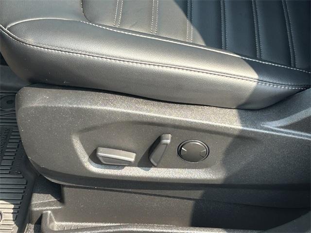 used 2023 Ford Edge car, priced at $30,998