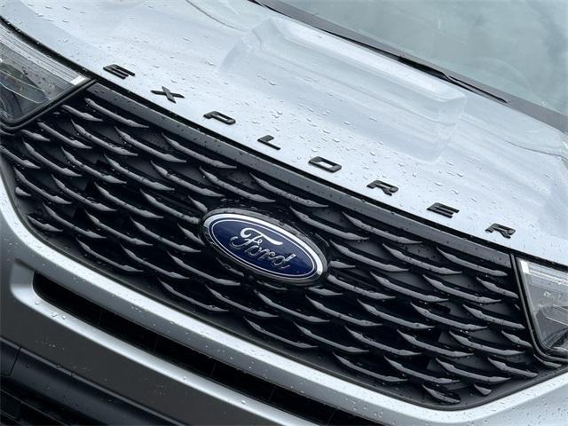 new 2024 Ford Explorer car, priced at $47,067