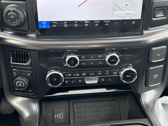 new 2025 Ford F-150 car